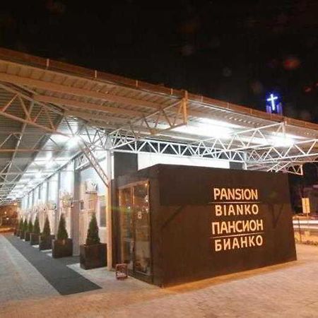Hotel Pansion Bianko Skopie Exterior foto