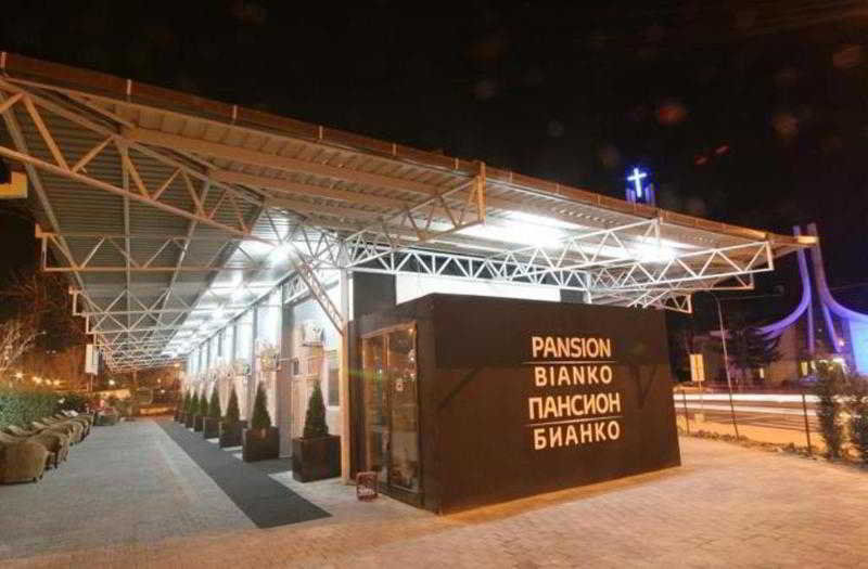 Hotel Pansion Bianko Skopie Exterior foto